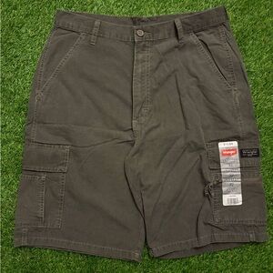 Brand new Wrangler RIPSTOP cargo shorts
